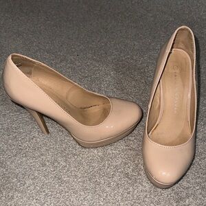 LC Lauren Conrad Blush Patent Platform Pumps